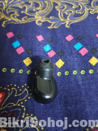 সিঙ্গেল এয়ারবার্টস চার্জার ও Usb কেবলসহ